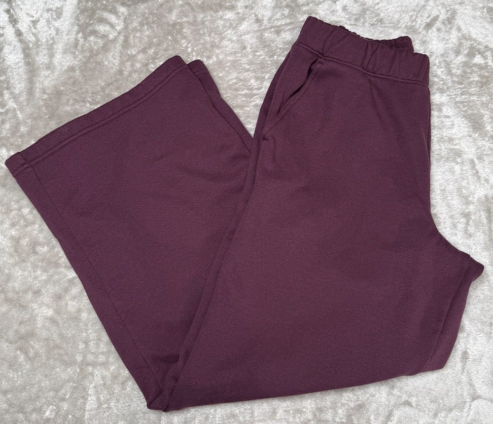 Fabletics Oxblood Burgundy Cozy Fleece Wide Leg Sweatpants Womens Size M